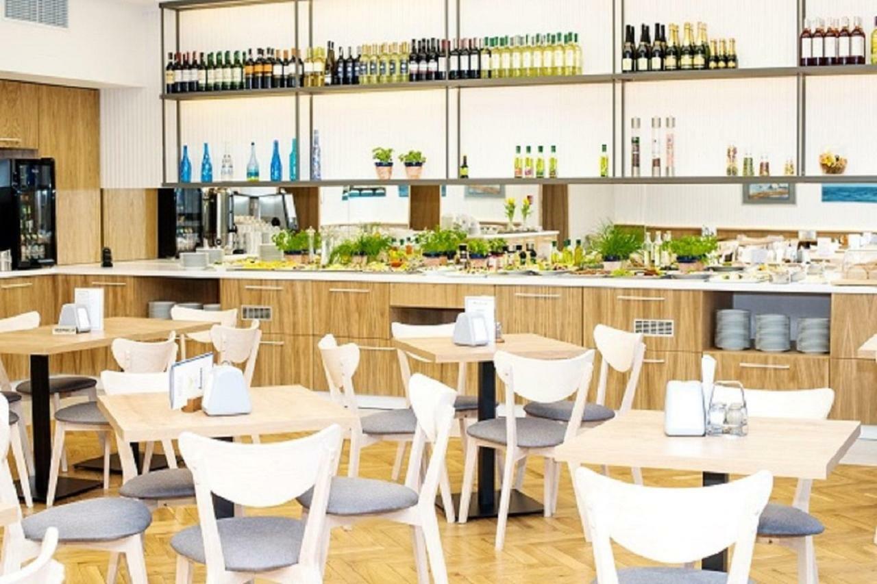 Seapark Hotel Wellness & Spa Колобжег Экстерьер фото
